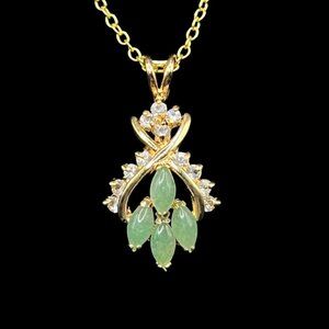 Green Aventurine Pendant Necklace: 18K Gold Electroplate With Swarovski Crystals